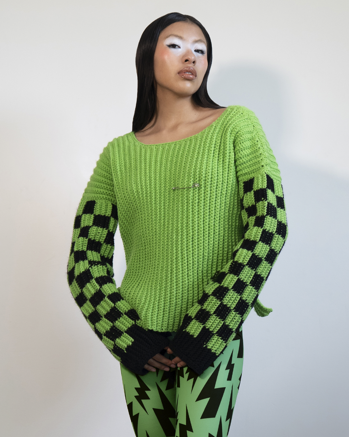 HAND-KNITTED GREEN SWEATER FALL WINTER 2023/2024